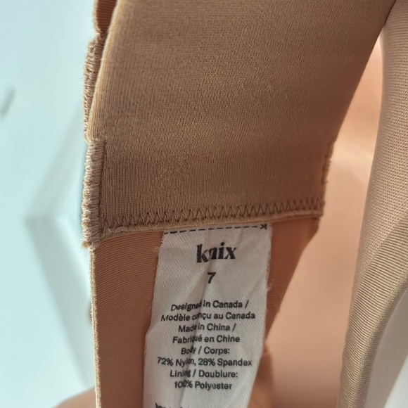 Knix Size 7 (36DD, 38DD, 36E/DDD) WingWoman Contour Bra - Picture 7 of 8